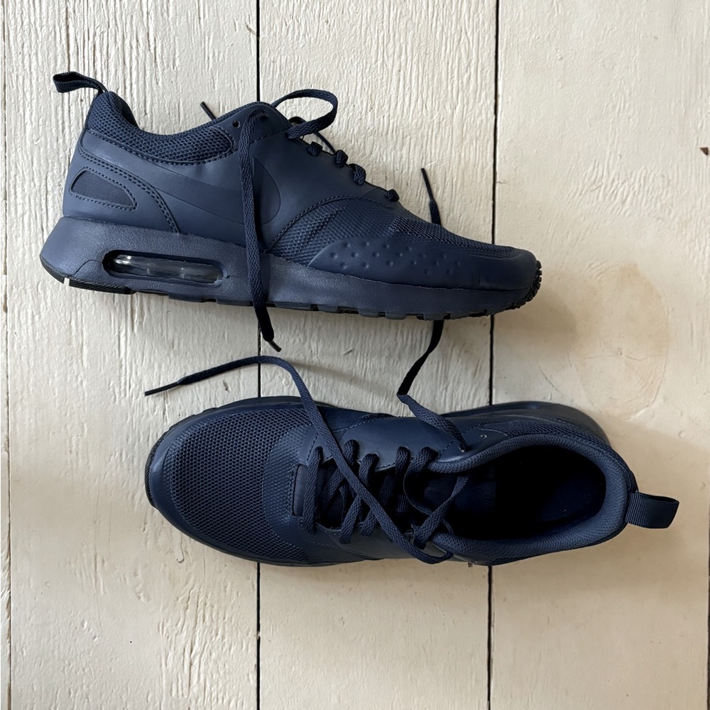 Men’s Nike Air Sneakers